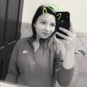 Meet your Posher, Mayra